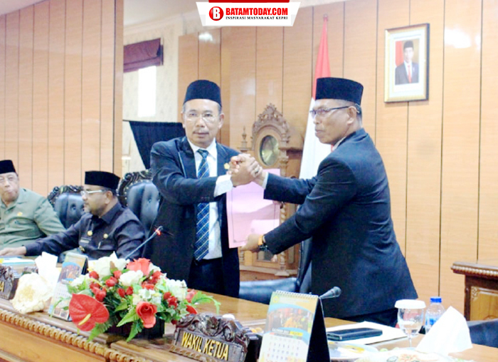 Ketua DPRD Karimun Muhammad Yusuf Sirat dan Wakil Ketua DPRD Hasanuddin